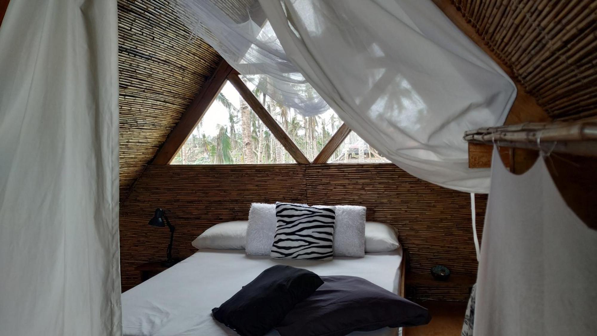 Tarzan'S House Hotel Хенерал Луна Екстериор снимка