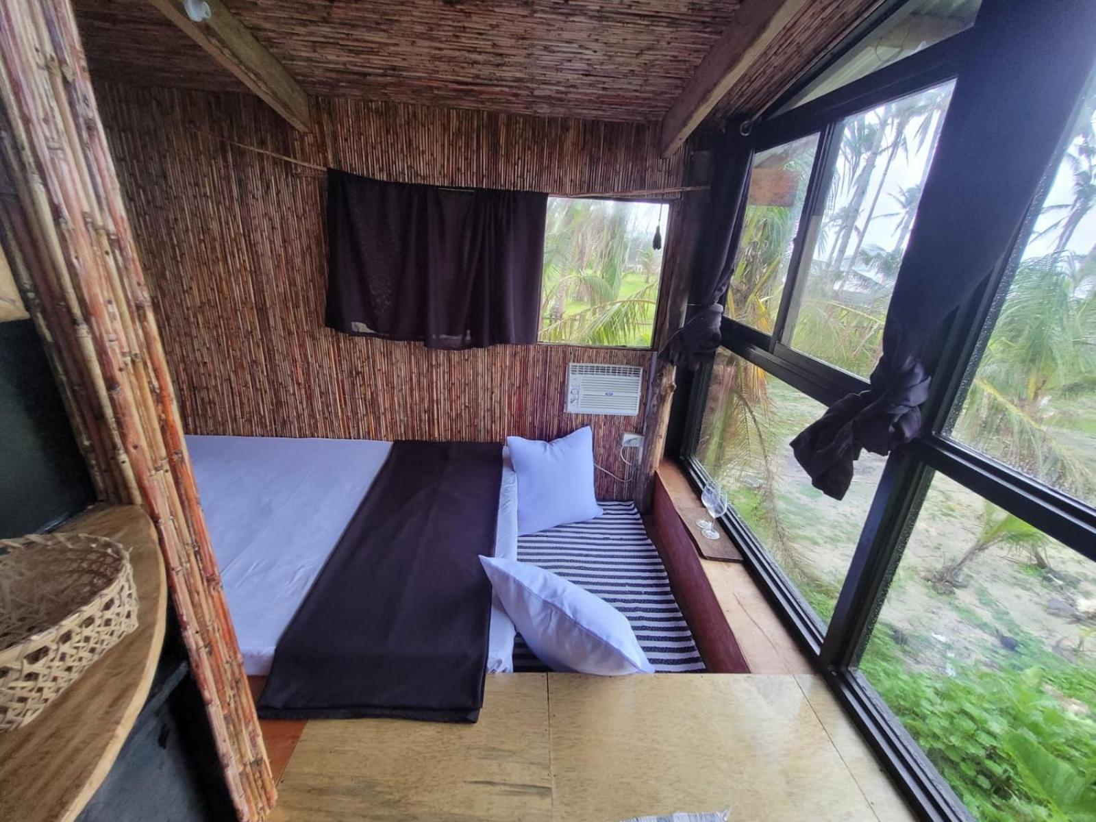 Tarzan'S House Hotel Хенерал Луна Екстериор снимка